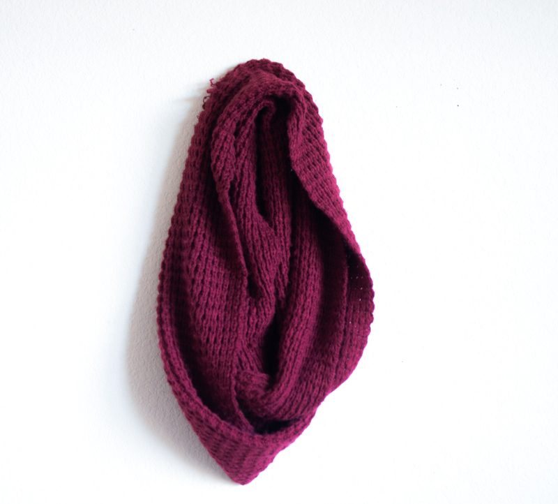knit infinity scarves