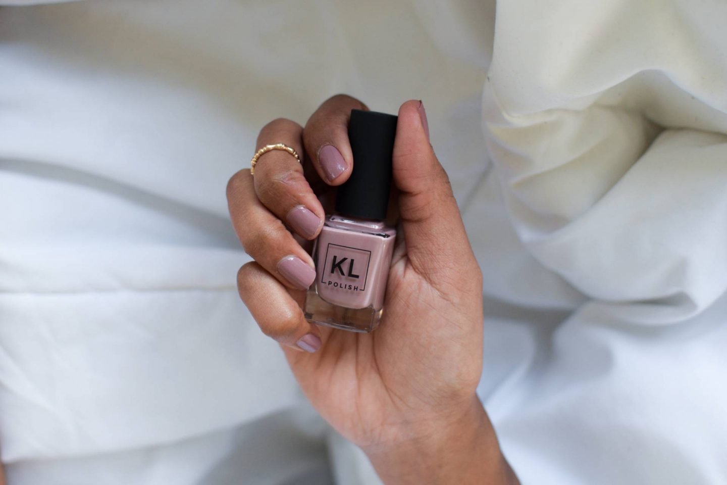 All About KL Polish Pricing, Shipping, and Swatches Venti Fashion