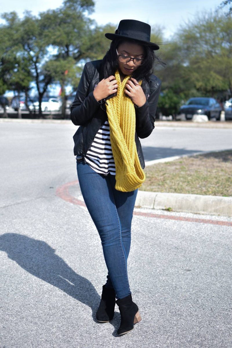 Nordstrom chunky knit scarf outfit