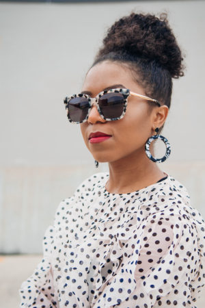 leopard print diff sunglasses and baublebar earrings