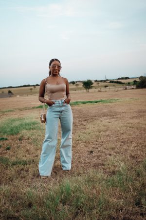 Styling wide leg jeans for summer